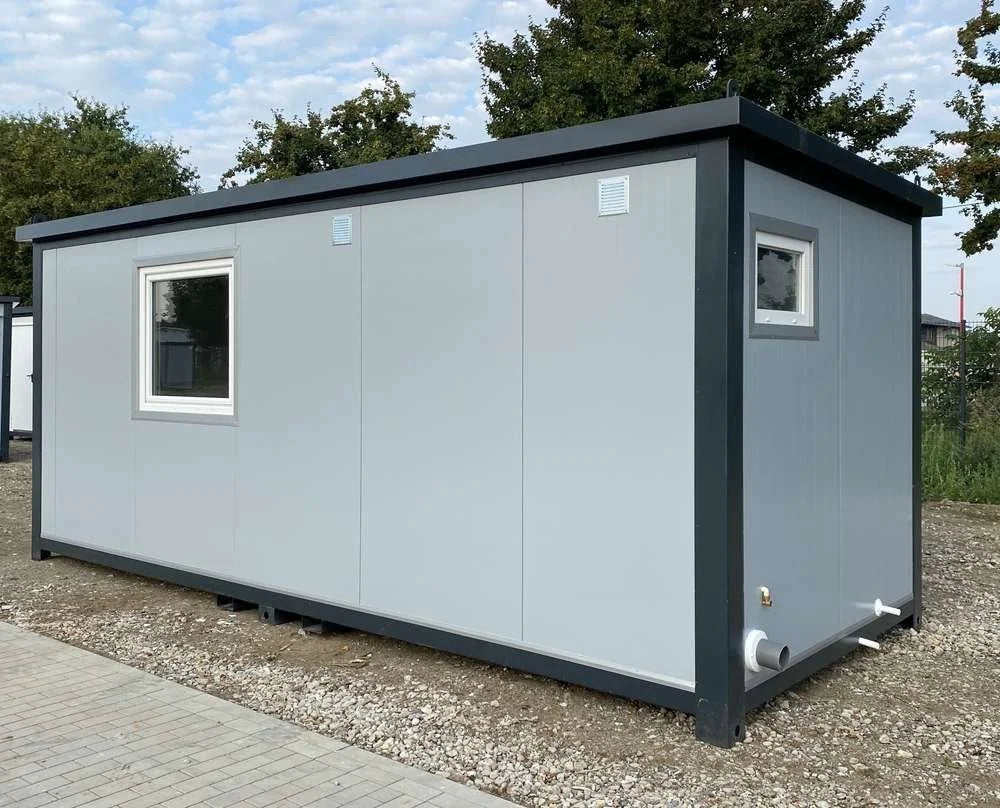 Büroinhalt 6,00 x 2,40 m